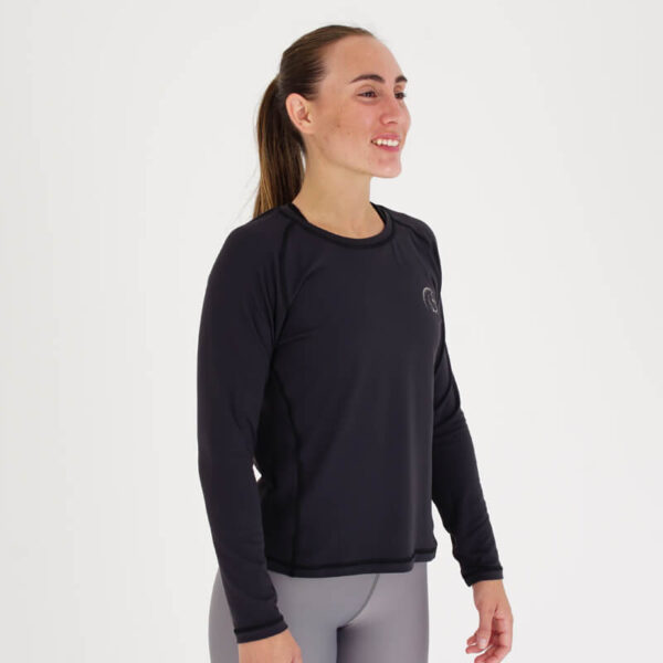 camiseta-cross-training-mujer-manga-larga-climaguard-core-black
