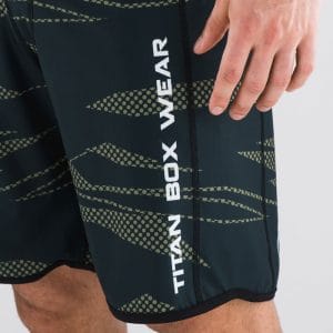 Pantalón Corto Endurance (Assault Green)