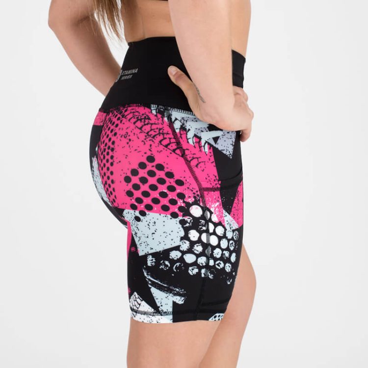 Pantalón Corto Xtamina 6" Tights <u>Cintura Alta</u> (Ad Astra)